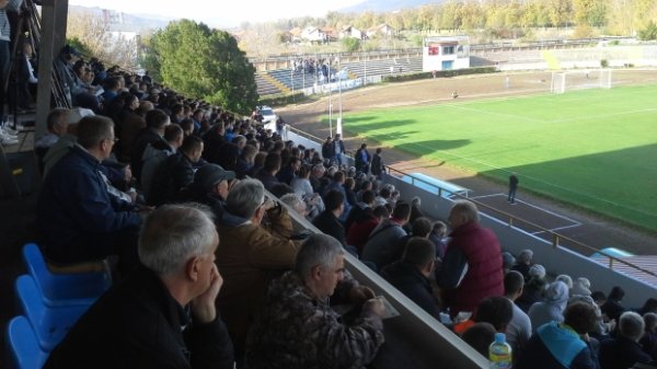 Fudbaleri Marjana Živkovića i posle šeste utakmice "uzdignute glave" napustili teren!, Prva liga Srbije