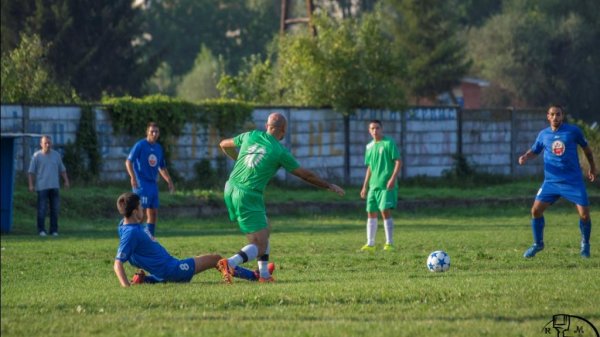 Kosanica ostala praznih rukava u Resavici, Zona "Zapad"