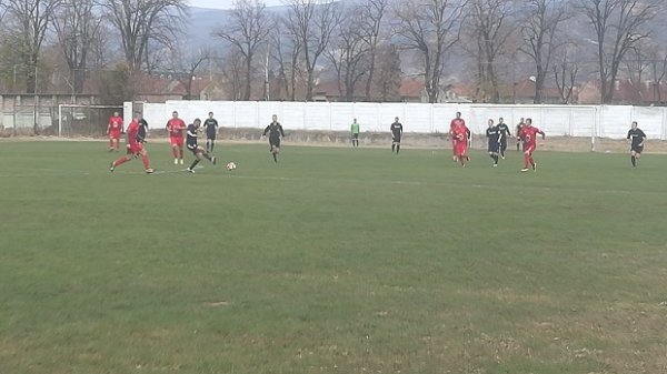 Velika pobeda pirotskih "tobdžija", velika pobeda mladog trenera Marka Popovića!, Zona "Jug"