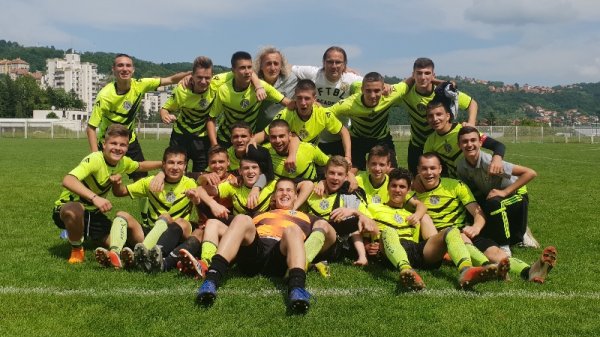 Kadeti Kikera o(p)stali  u Kadetskoj ligi Srbije, Kadetska liga Srbije