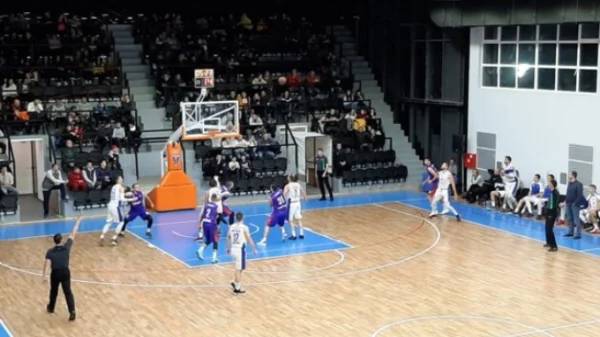 Košarkaši Zlatibora slavili u Pančevu, Košarkaška liga Srbije