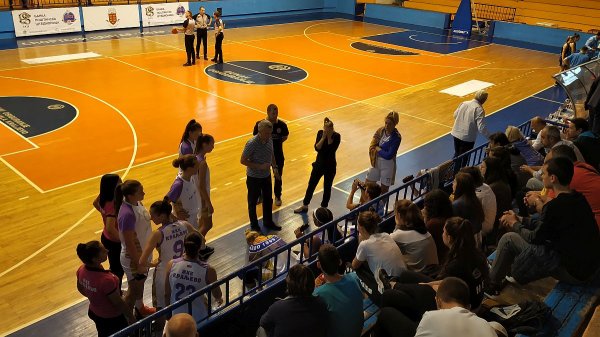 "Malene" se mučile i nastavile pobednički niz, Prva ženska liga Srbije