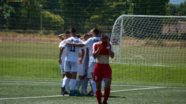Poraz omladinaca Radničkog 1923 na premijeri, Omladinska liga Srbije