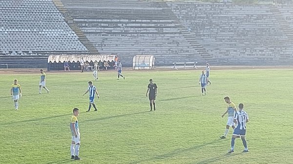 Studenti položili ispit na Karaburmi, Srpska liga Beograd