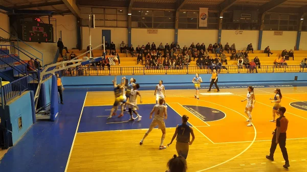 "Malene" sve rešile za jednu četvrtinu, Prva ženska liga Srbije