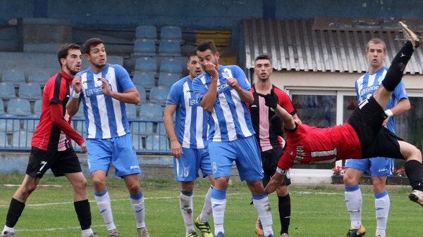 Pobeda plavo-belih protiv komšija, Srpska liga Beograd