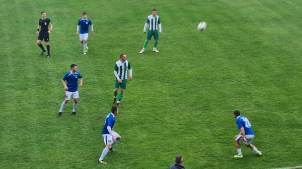 Novi trener Dragan Perišić i fudbaleri Radničkog upoznavali se na terenu i pobedili veoma dobru Loznicu!, Prva liga Srbije