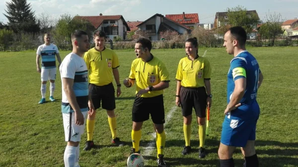 Goleada pored pruge i pravedan remi, Zona "Istok"