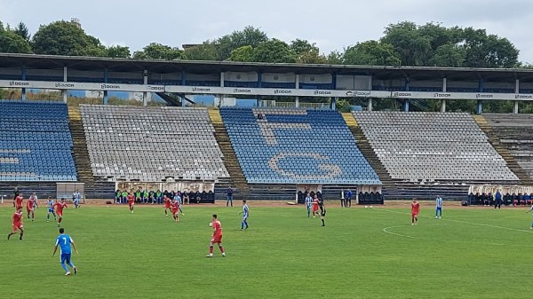 Karaburma gleda ka Prvoj ligi, Srpska liga Beograd