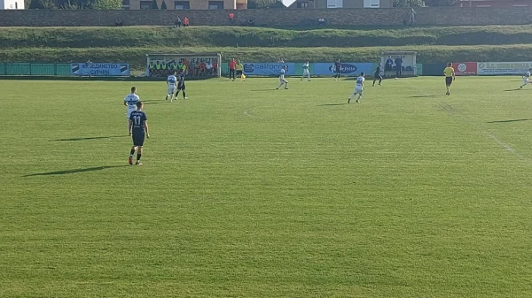 Surčinci slavili protiv indisponiranog Zemuna, Srpska liga Beograd