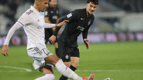 Žestok otpor Čukaričkog, ali Partizan slavio u derbiju u Humskoj, Linglong Superliga Srbije