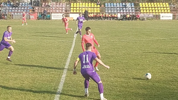 Radnički sa igračem manje odoleo na Novom Beogradu, Prva liga Srbije