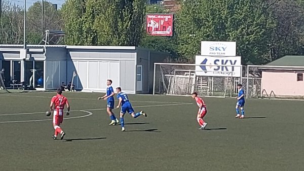Tabaković i Vranješ srušili Zvezdu, Omladinska liga Srbije