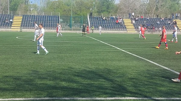 Matine na Adi pripao Radničkom, Srpska liga Beograd