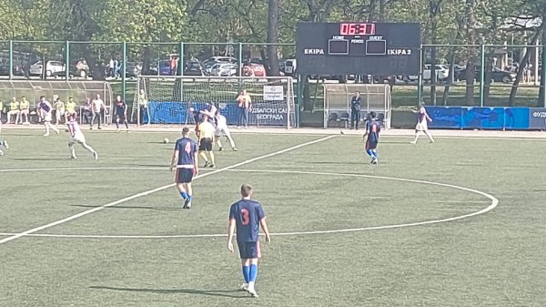 Torlak ne da prvo mesto, Beogradska zona