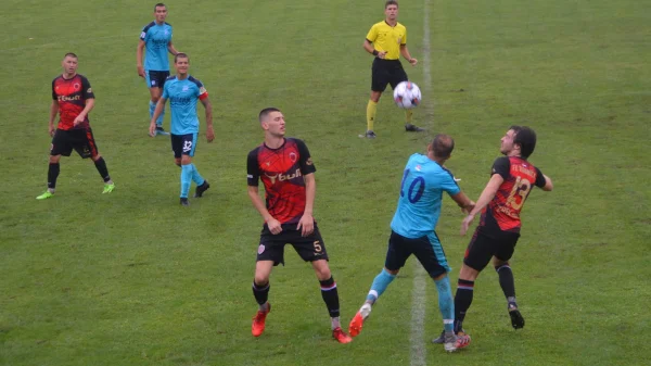 Remi fudbalera Radničkog u debiju sezone pred domaćom publikom, Srpska liga Vojvodina