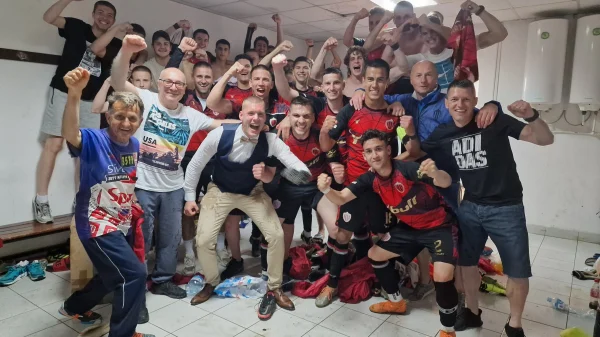 Veliko slavlje fudbalera i navijača na "Skrobari", Srpska liga Vojvodina