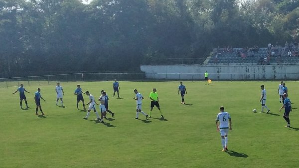 Remi u opštinskom dvoboju OFK Žarkova i Umke, Beogradska zona