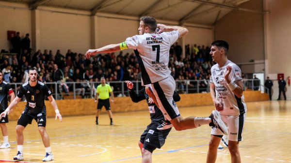 Crno-beli jedini bez poraza posle prva četiri kola, Super rukometna liga