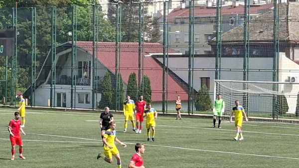 Ušće preslišalo studente i učvrstilo se na čelu tabele, Srpska liga Beograd