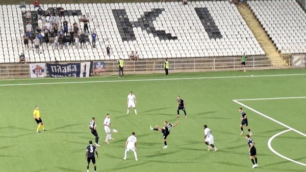 Romantično veče na Banovom brdu, Mozzart Bet Super liga Srbije