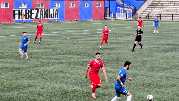 Petom iz senke, Pavlov ukrao pobedu Ušću, Mozzart Bet Prva liga Srbije