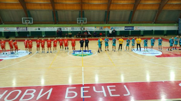 Lider lako preplivao Tisu, Prva liga "Vojvodina"