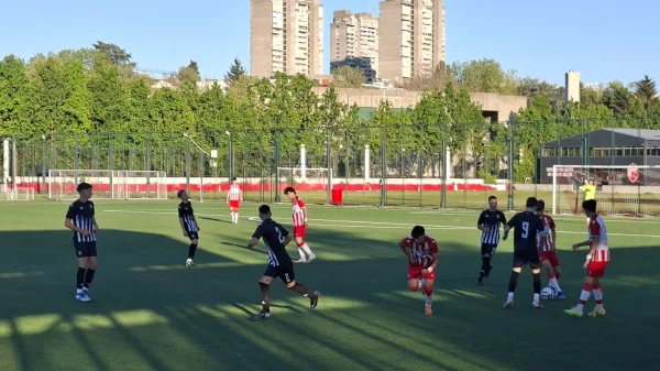 Partizan slavio u večitom derbiju i napravio veliki korak ka tituli, Prva liga pionira Beograda