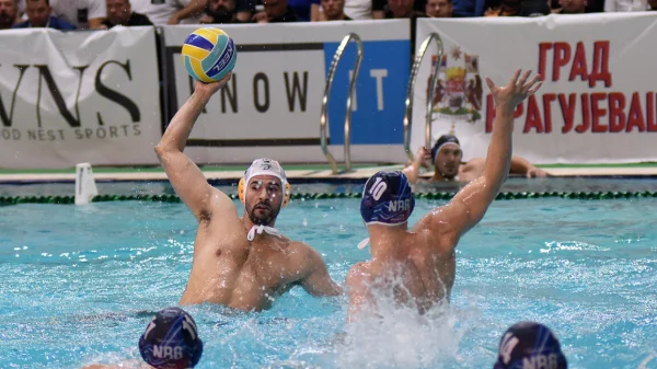 Vaterpolo spektakl u Kragujevcu: Radnički silovitim preokretom srušio Novi Beograd na startu finala, PSLS - Play off